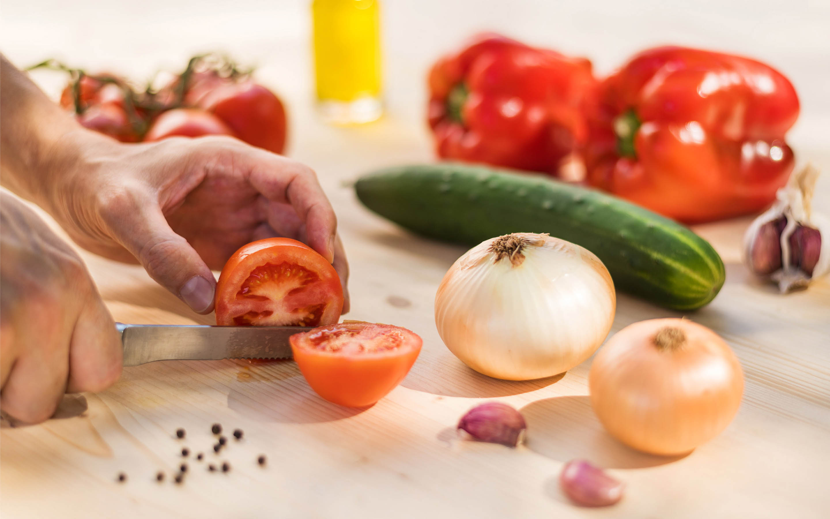 Tras su exitoso lanzamiento en Francia, en 2017 PepsiCo decidió extender su icónico Gazpacho Alvalle al mercado de Inglaterra, Benelux y Estados Unidos. Ir más allá de las raíces y tradición gastronómica española y presentar al mundo un producto saludable y genuino, con una identidad diferenciada al resto de players en su mercado de origen: España.
