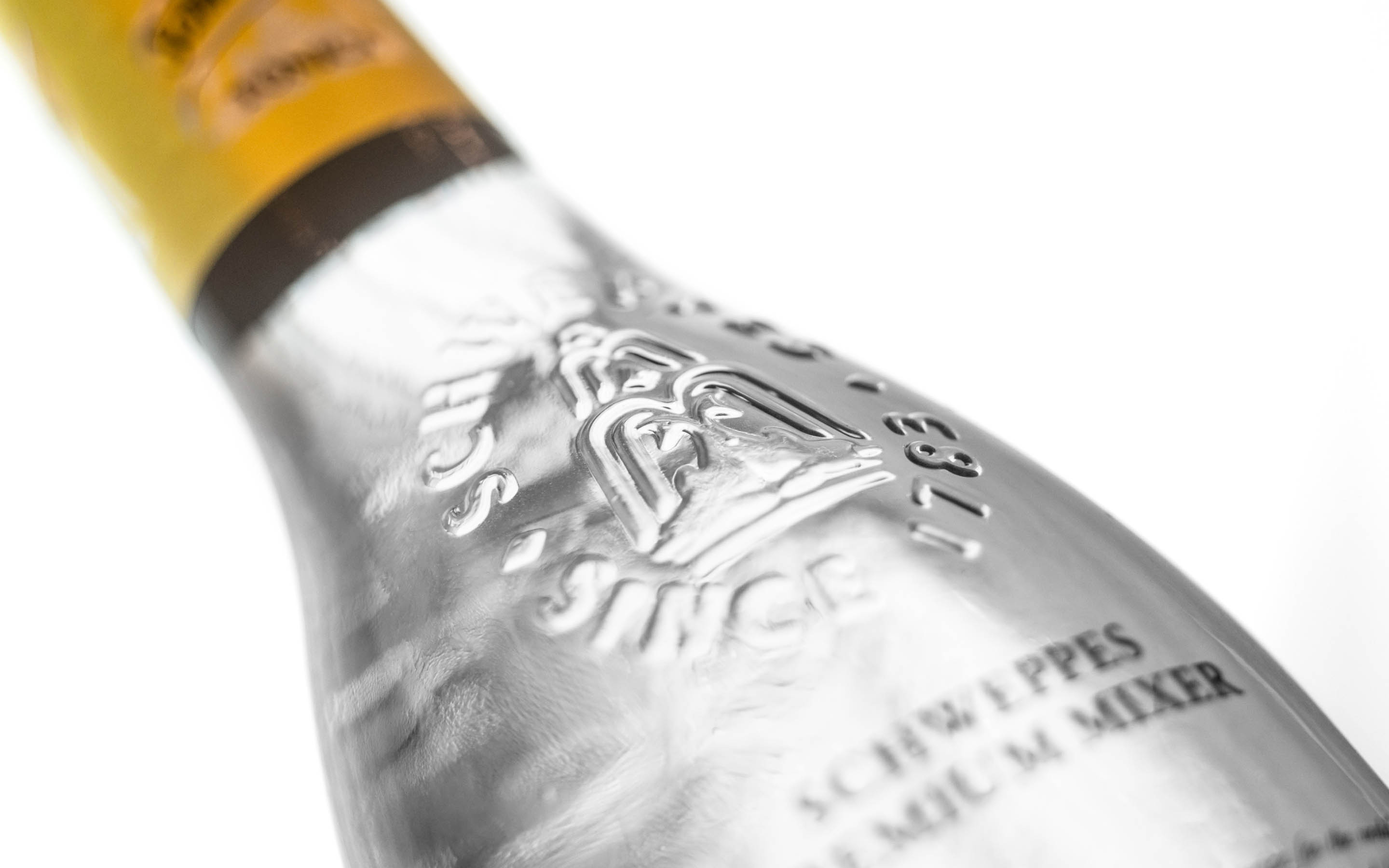 Schweppes is a leading international brand in the tonic market. It arrived in Spain in 1957 and since then, has created trends and culture through numerous innovations in mixology.