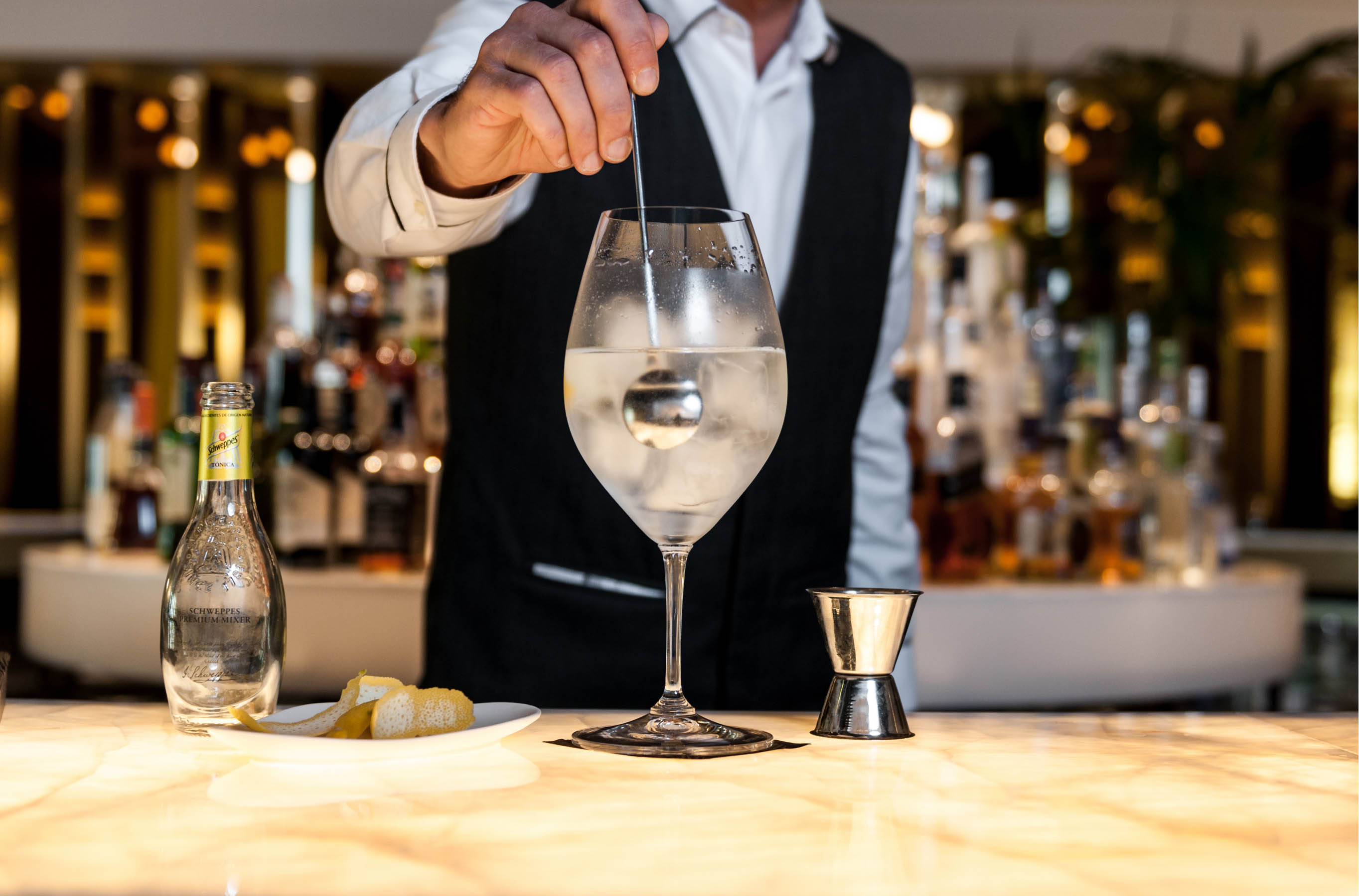 Schweppes is a leading international brand in the tonic market. It arrived in Spain in 1957 and since then, has created trends and culture through numerous innovations in mixology.