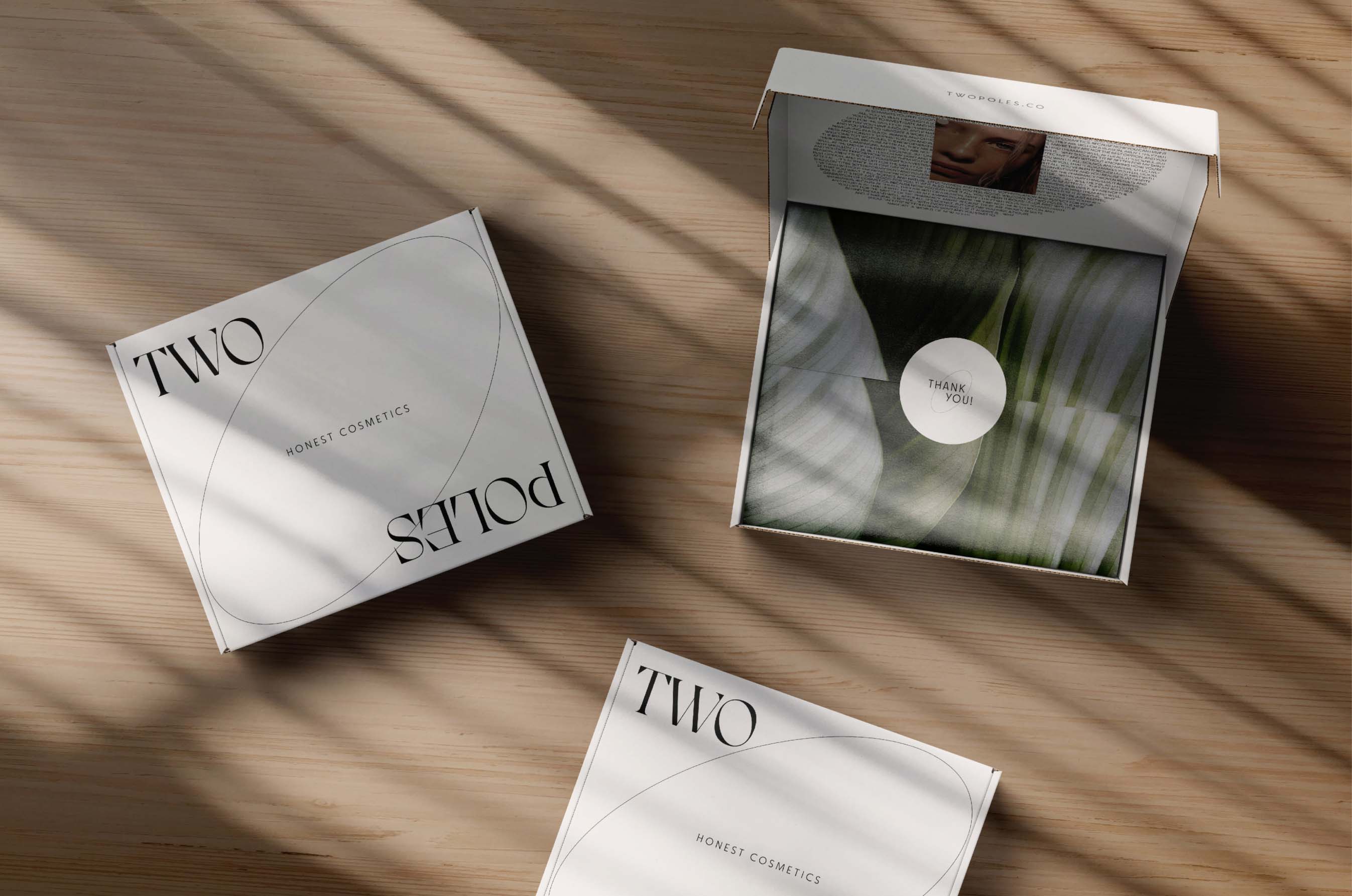 Two Poles is a new brand of signature cosmetics born out of the vision of Anna Fuster, to demonstrate that there is a truthful, effective and respectful way to make cosmetics, and to prove that science and nature do not have to be opposites. 
