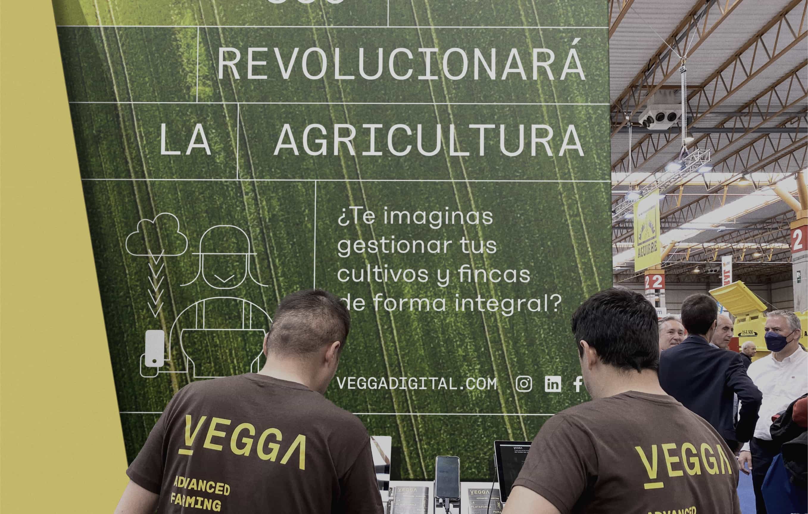 Debíamos definir la estrategia y la identidad visual de Vegga, una marca creada por MatHolding y Sistemes Electrònics Progrés. Una plataforma digital de “Smart Farming” nacida para revolucionar la agricultura de manera eficiente y sostenible.
